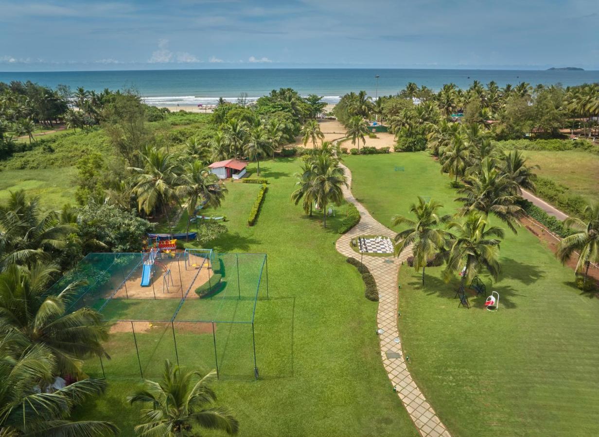 Royal Orchid Beach Resort & Spa, Utorda Beach Goa Экстерьер фото