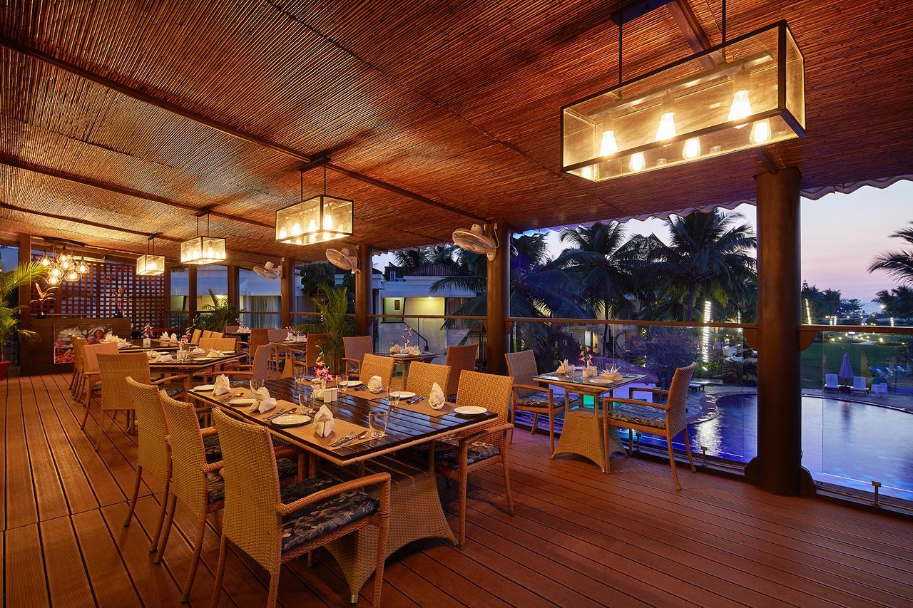 Royal Orchid Beach Resort & Spa, Utorda Beach Goa Экстерьер фото